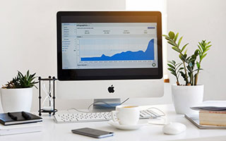  86狂战带什么武器好,又甜又飒的女孩网名？